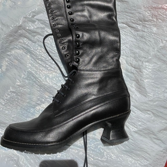Peter Fox NEVER WORN Vintage Granny Lace up boots - Picture 1 of 5